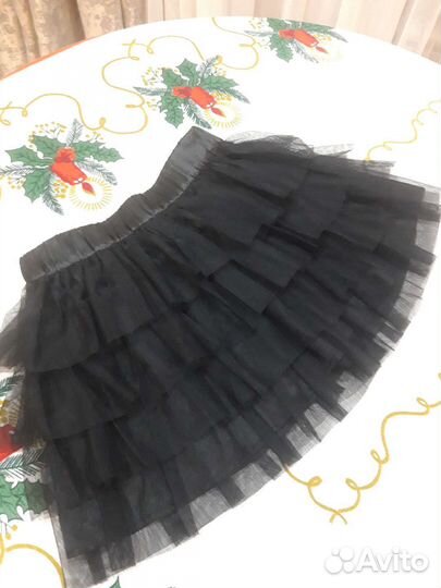 Блузка Deloras, юбки школьные