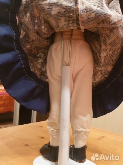 Кукла фарфоровая коллекционная 45 см