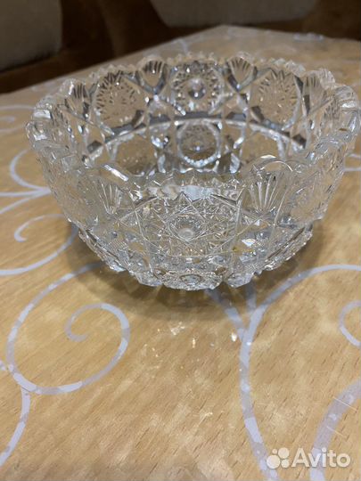 Хрустальная ваза