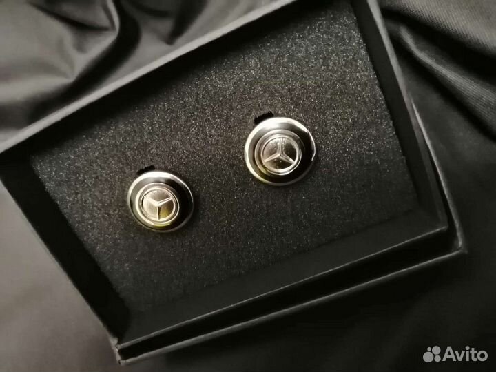 Запонки Mercedes - Benz
