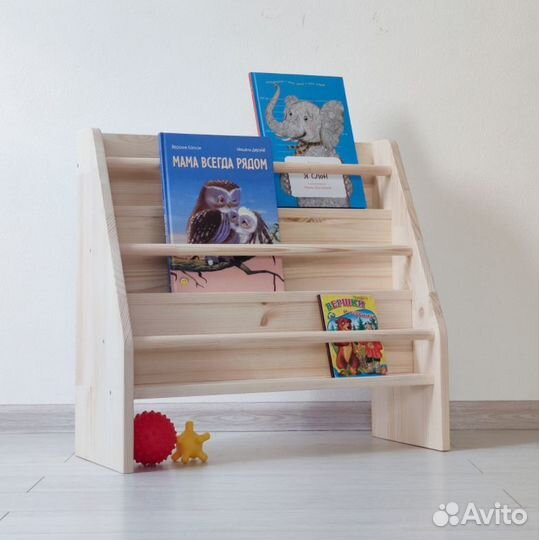 Стеллаж для книг напольный из сосны в детскую