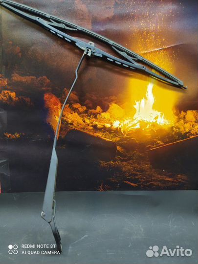 Поводок стеклоочистителя Chevrolet Niva