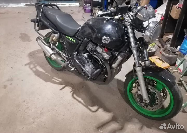 Honda CB400 SF