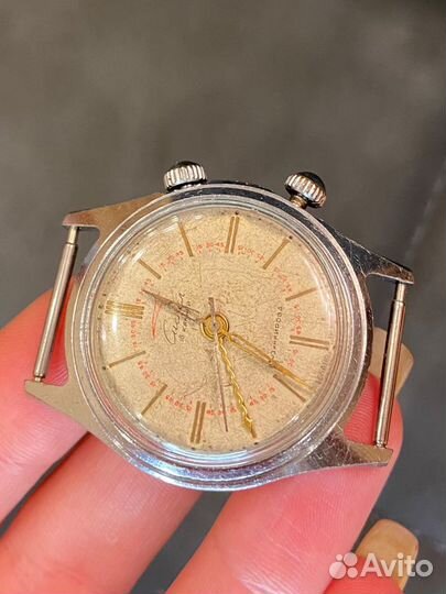 Часы Сигнал с будильником советские наручные