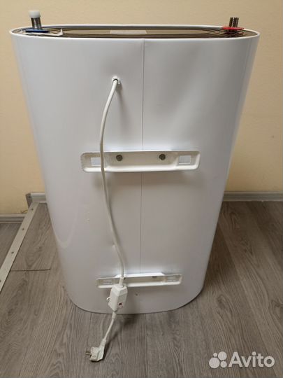 Водонагреватель 80 л Electrolux EWH 80 Royal Flash