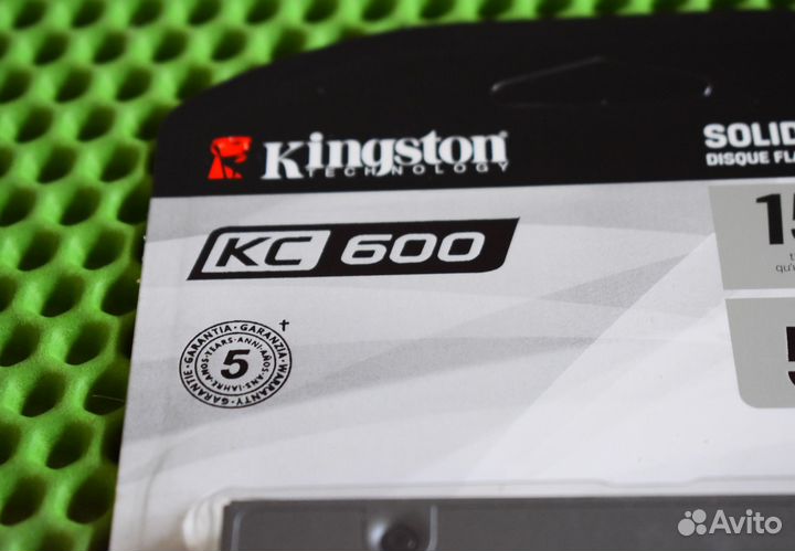 KingSton 512 гб KC600 2.5