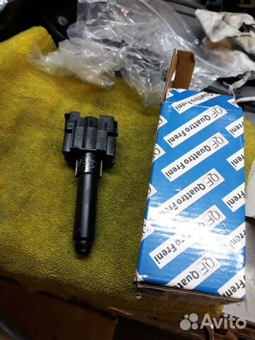 Камри форсунка Омыватель Фары правая Camry 14-18