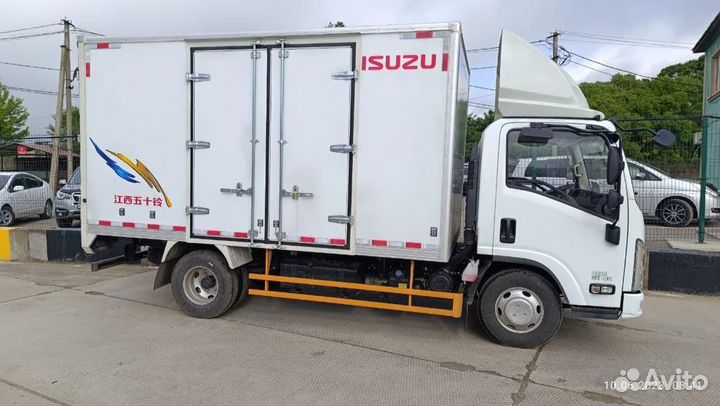 Isuzu ELF (N-series) изотермический, 2023