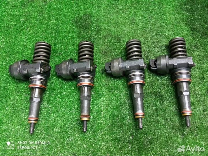 Форсунка дизельная Volkswagen Golf Plus (2005-201