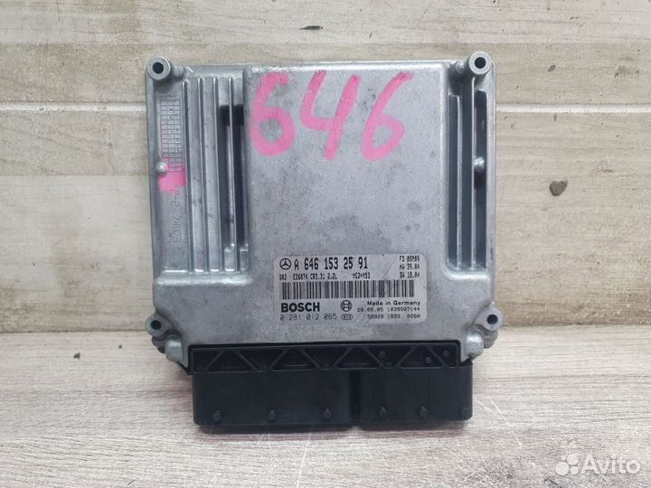 Блок управления двигателем Mercedes-Benz Vito W639