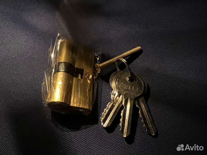 Цилиндровый механизм замка двери