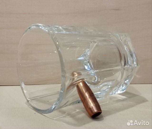 Стопка, рюмка с пулей 