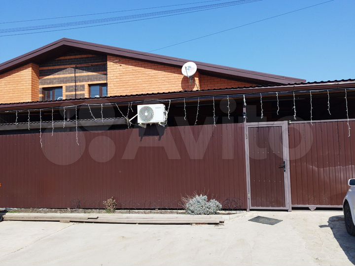 Дом 74 м² на участке 1,6 сот.