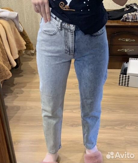 Джинсы