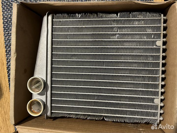 Радиатор печки nissan