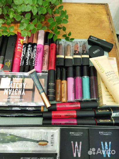 Набор косметики для визажиста