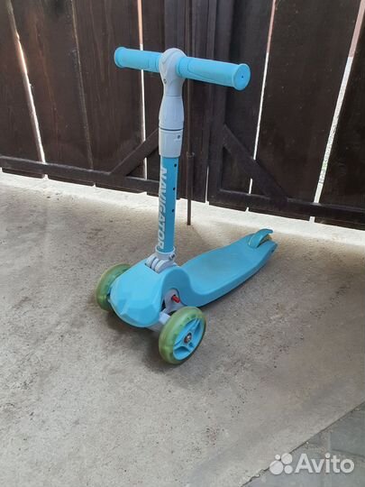 Самокат 3х колесный
