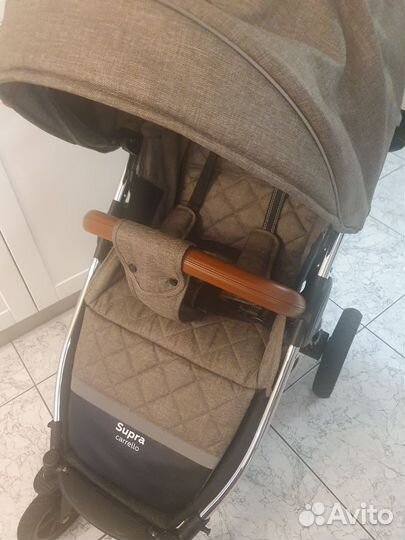 Коляска прогулочная