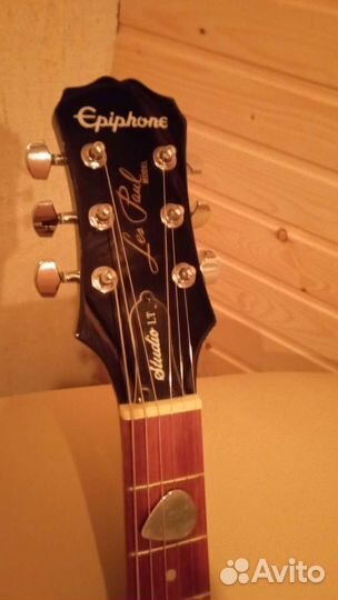 Электрогитара epiphone и комбоусилитель marshall