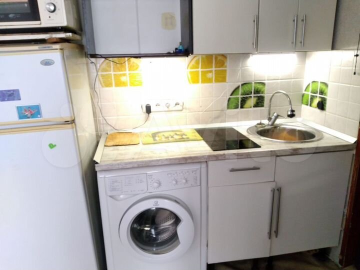 Комната 18 м² в 6-к., 2/5 эт.