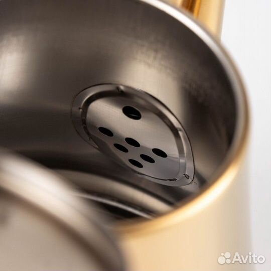 Чайник из нержавеющей стали с ситом 'Кеннет', 1,5