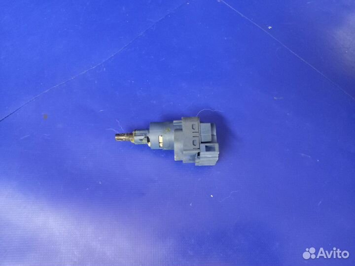 Датчик педали сцепления Volkswagen polo