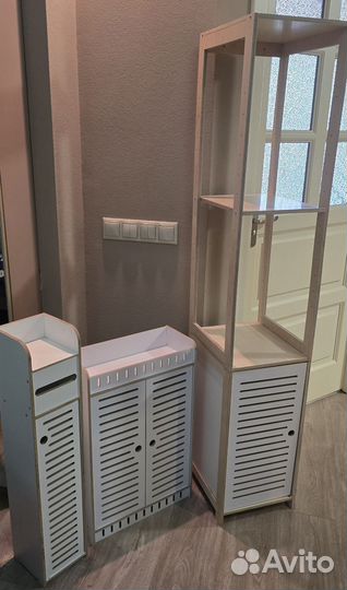 Стеллаж в ванную напольный