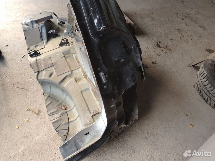 Крыло заднее правое форд фокус 3 рестайлинг
