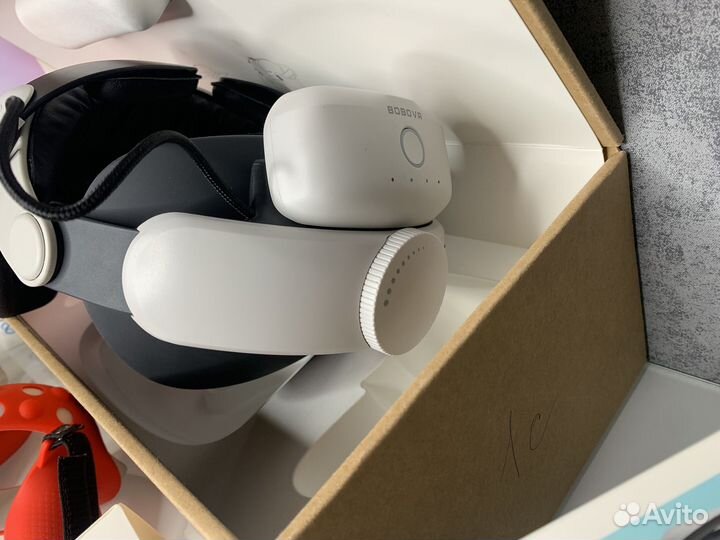 Oculus quest 2 VR + крепление + кабель + чехлы