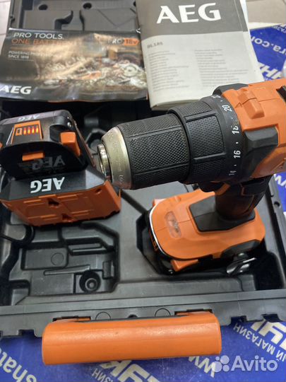 Ударная дрель-шуруповерт AEG BSB18G4-202C
