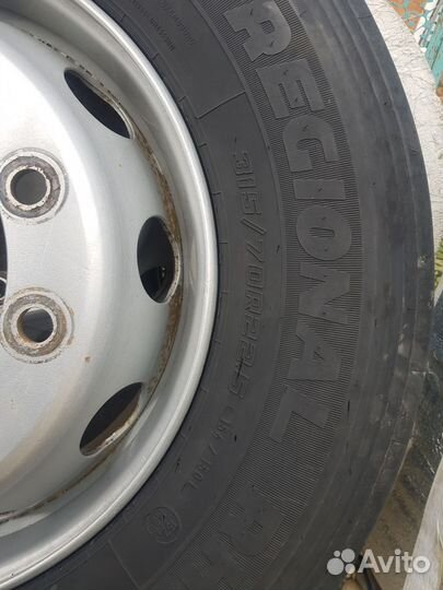 Шины с дисками 315/70 грузовой