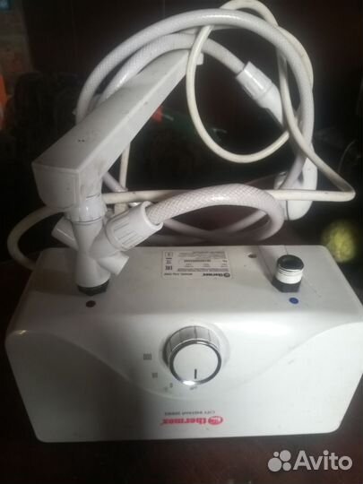 Водонагреватель проточный электрический