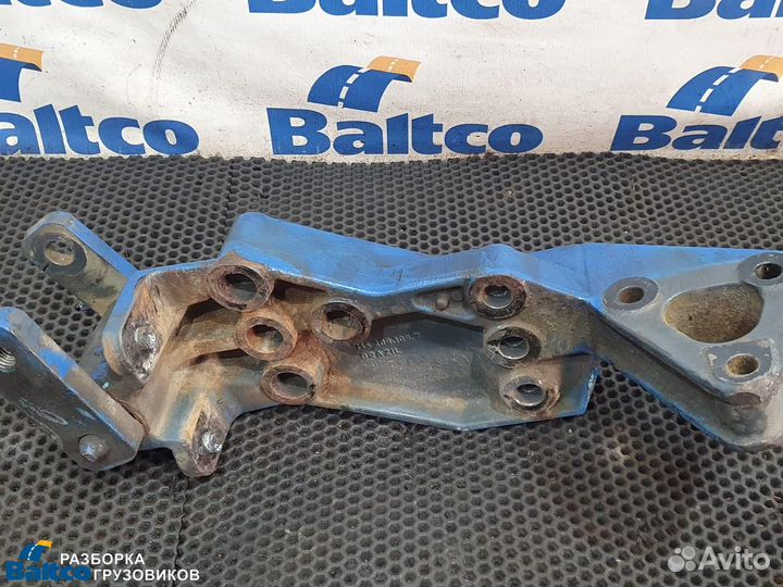 Кронштейн крепления передней рессоры Volvo FH16