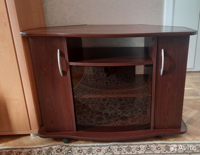 Тумба под телевизор бу