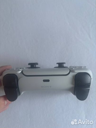 Джойстик на пс 5
