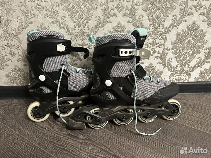 Роликовые коньки