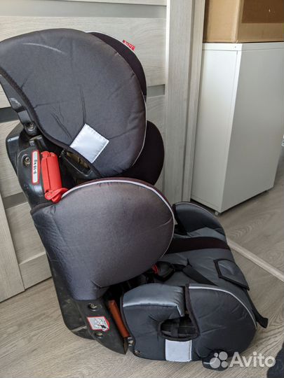 Автомобильное кресло STM