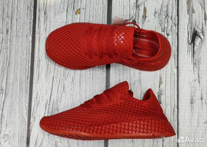 Кроссовки новые Adidas deerupt