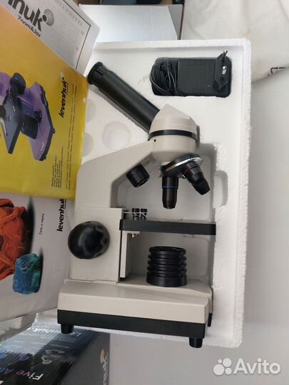 Микроскоп Levenhuk Rainbow 2L/d2L