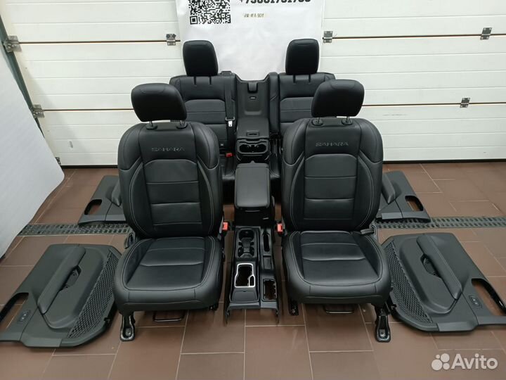 Салон сиденья комплект Jeep Wrangler Sahara JL