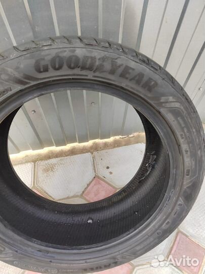 Goodyear Vector 4Seasons Gen-2 245/45 R18