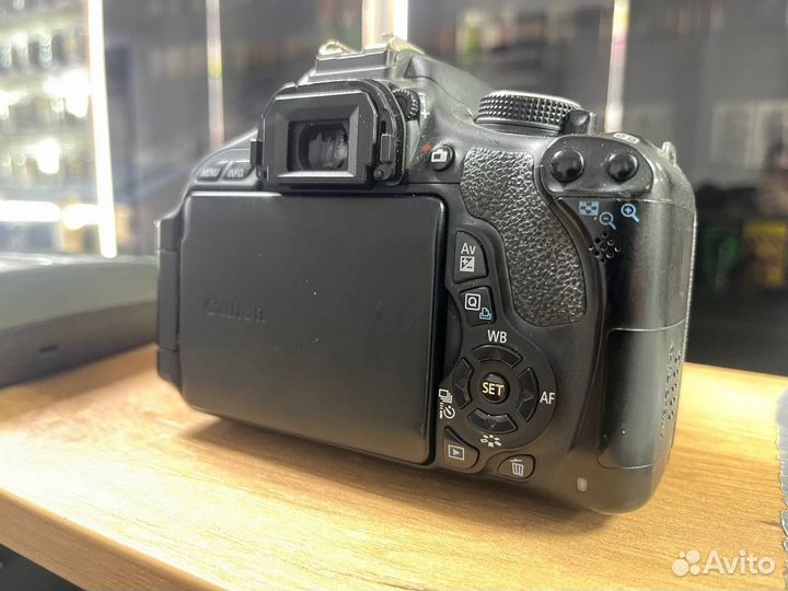 Canon 600d зеркальный фотоаппарат