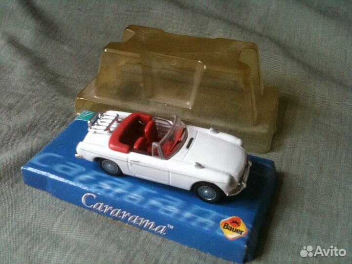 MG B cabriolet. Cararama/hongvell/ 1/72