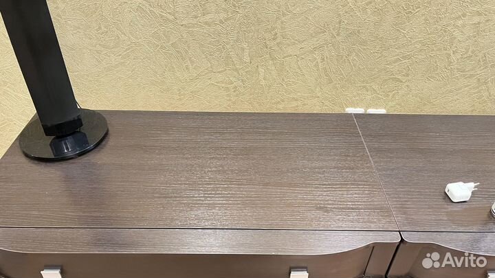 Тумба под телевизор