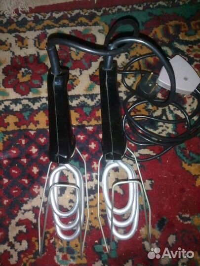 Электрическая сушилка для обуви