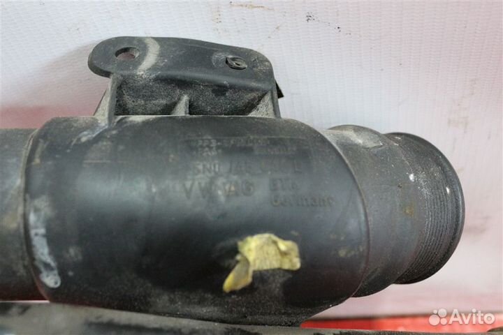 Патрубок интеркулера левый Audi Q3 8UB cuvc 2012