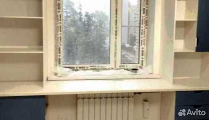 Рабочая зона у окна