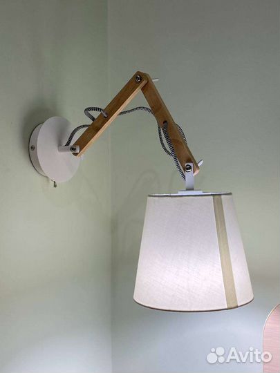 Светильник настенный