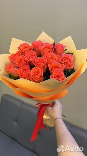 Букеты из живых роз в наличии