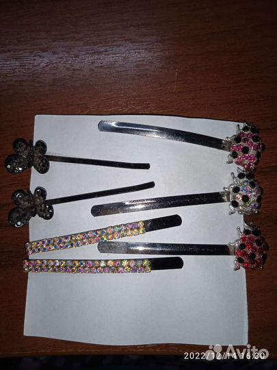 Заколка для волос со стразами